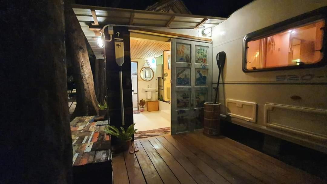 Maliblues Bed & Art Gallery تشمبتون المظهر الخارجي الصورة